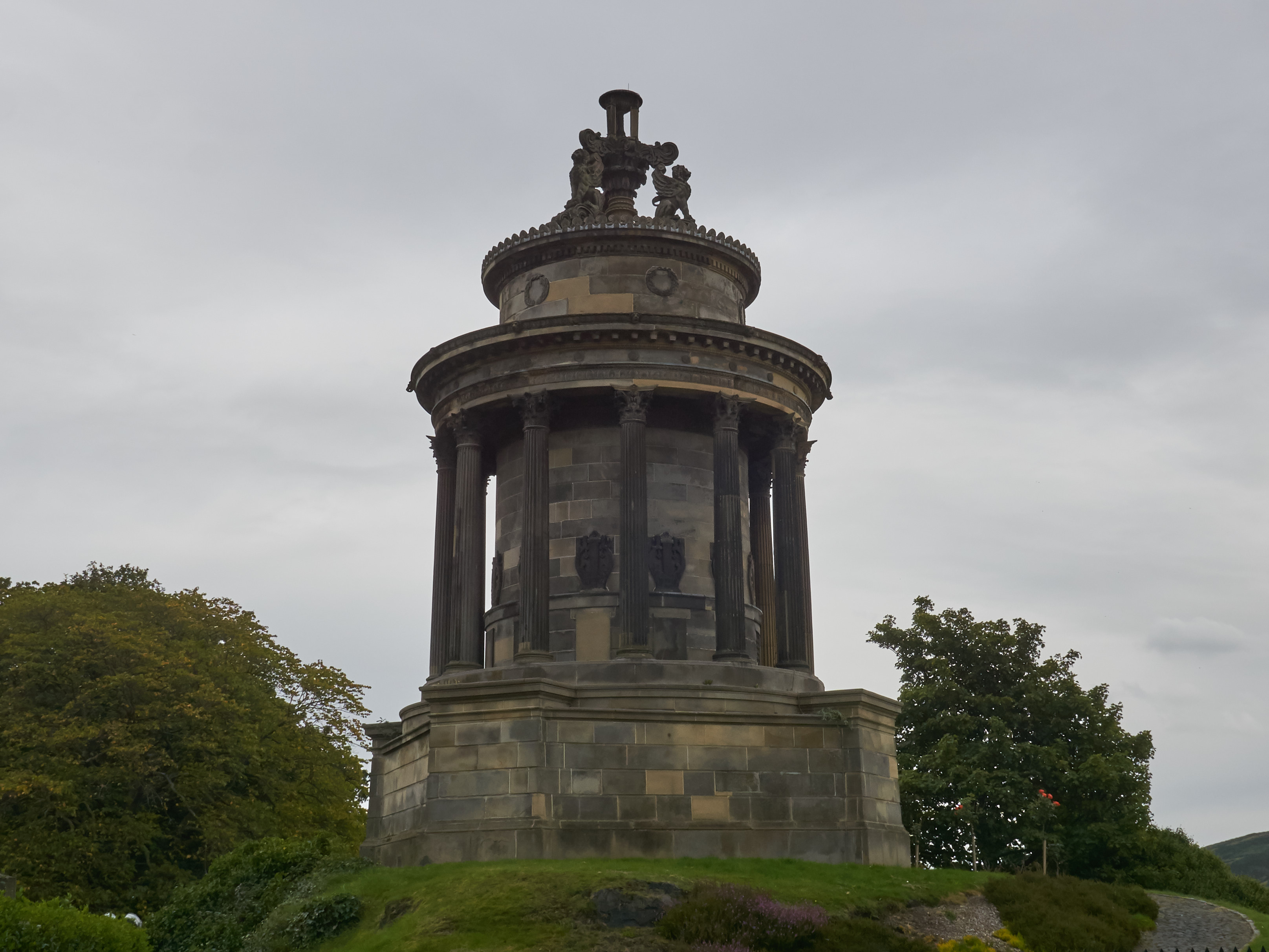 Burns Monument on Regent Road, showing Thomas Hamilton’s circular Corinthian temple and griffin finial