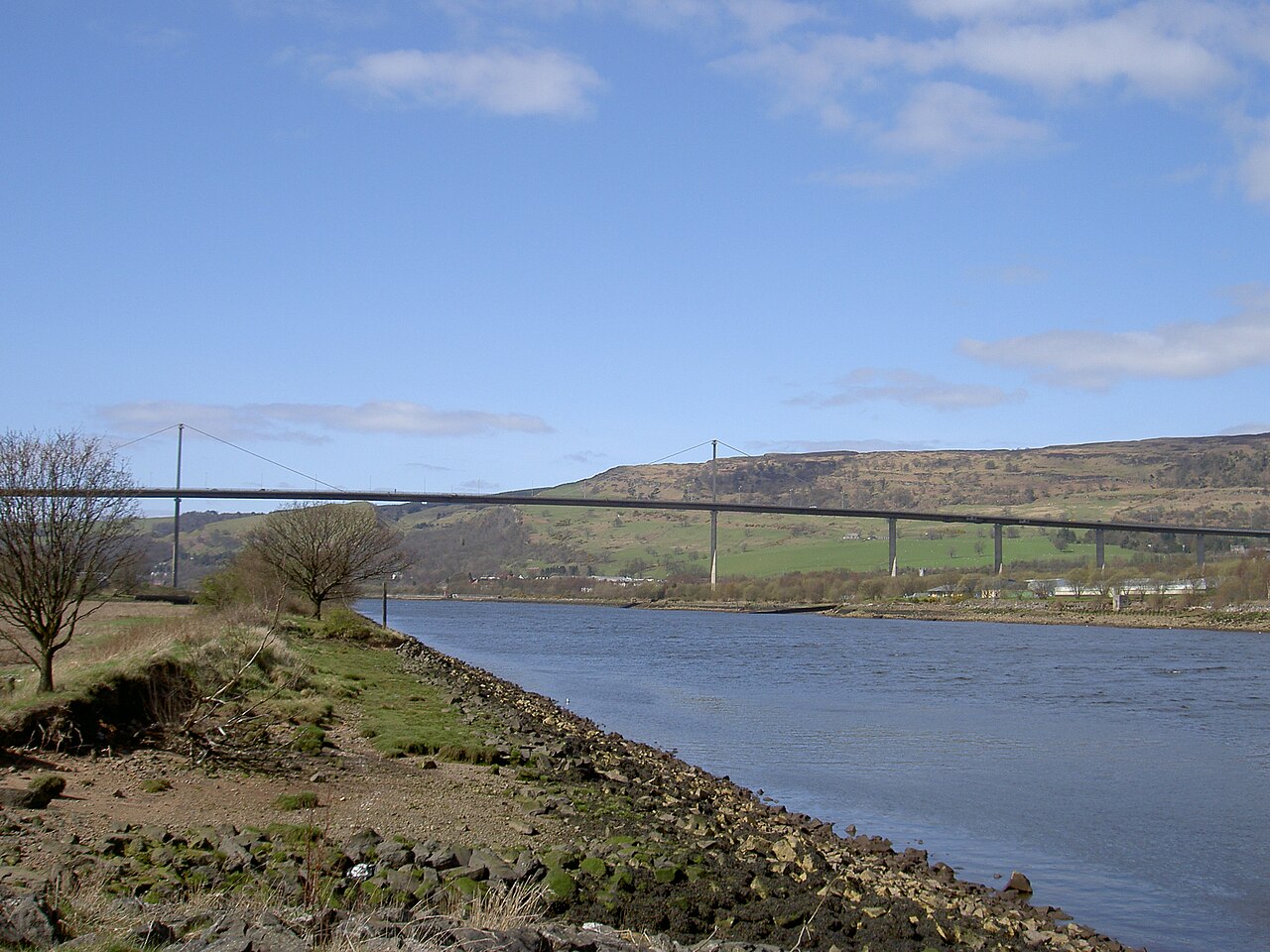 The cable-stayed Erskine Bridge crossing the River Clyde
