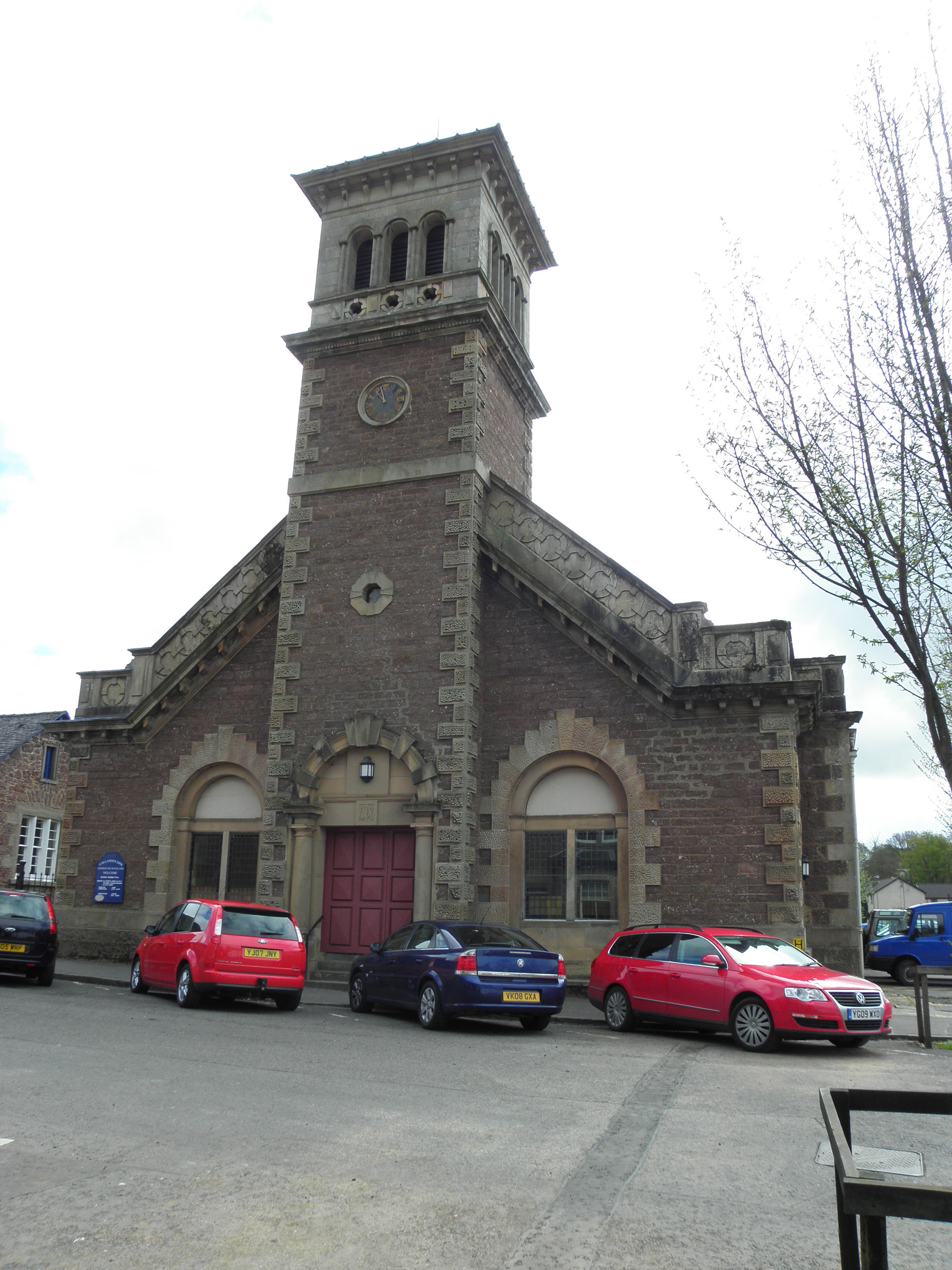 Callander Kirk viewed from South Church Street, showing its stone tower and adjoining church.