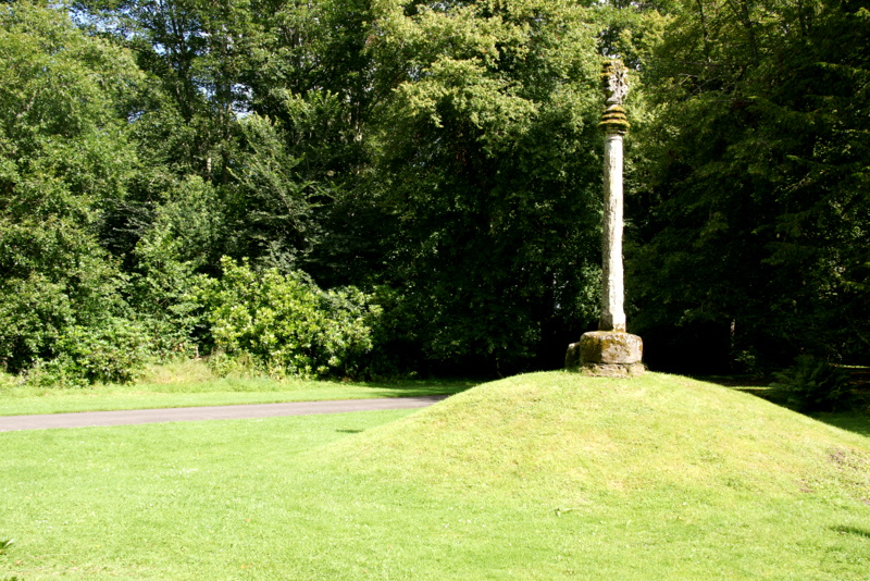 The Cross of Old Scone in the grounds of Scone Palace