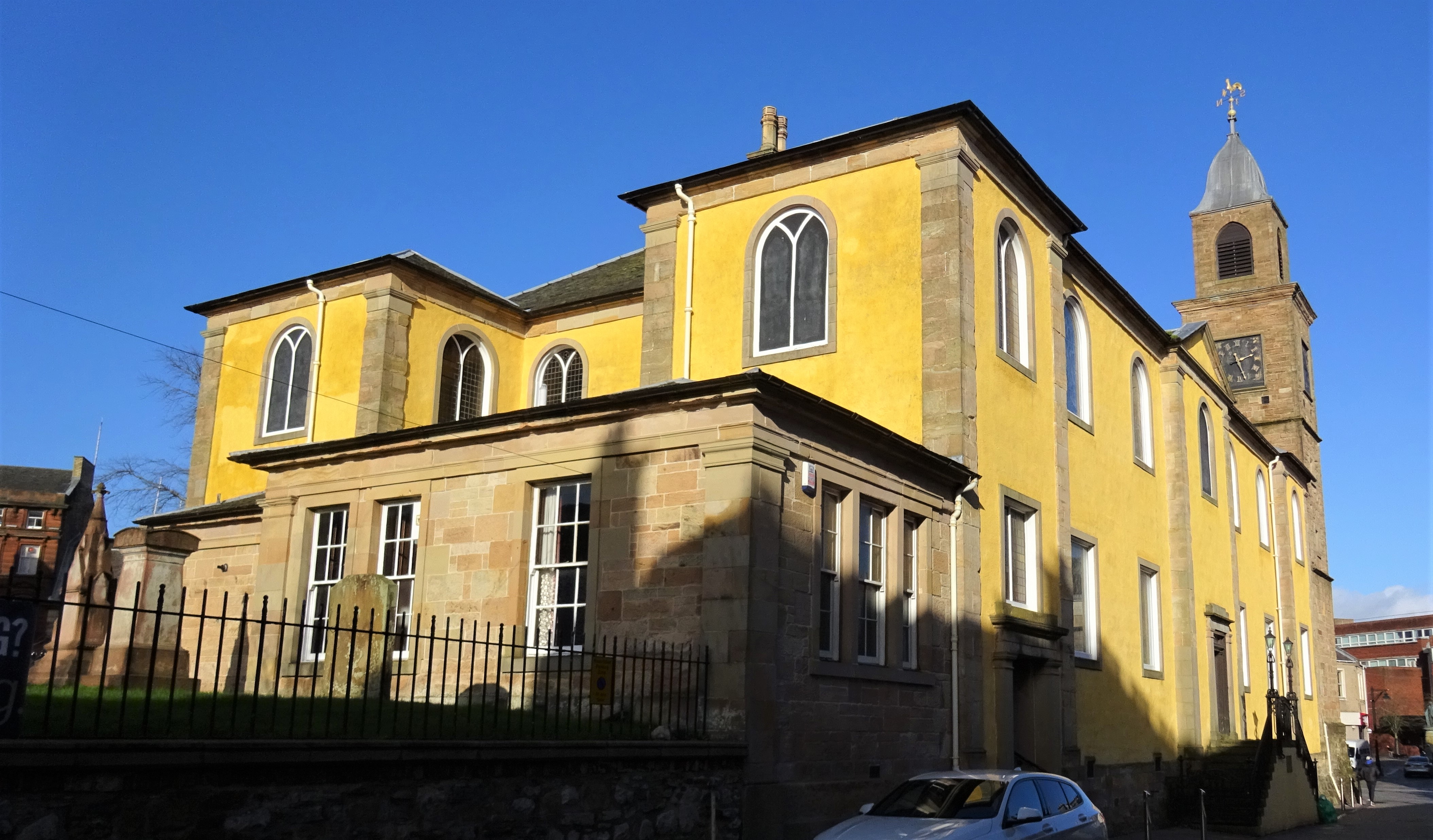 The New Laigh Kirk in Kilmarnock, with its classical front and central tower.