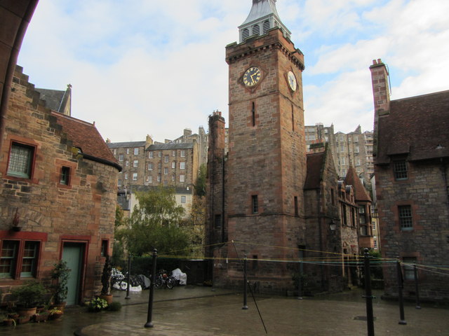 Well Court